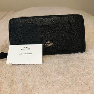 Coach zippie wallet